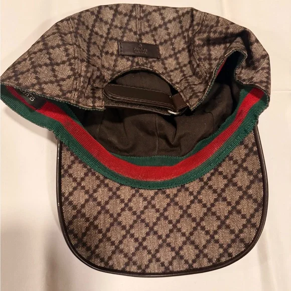 Gucci Green and Red Striped Cap - Picture 3 of 5